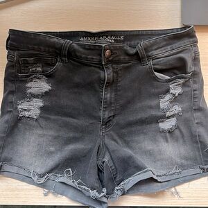American Eagle Hi-Rise Shorts Size 18